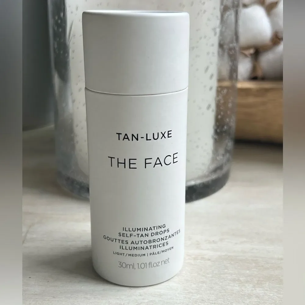 Tan-Luxe face revolutionary